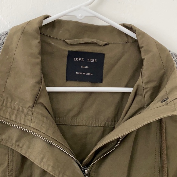 Lightweight Utility Jacket - Picture 3 of 5